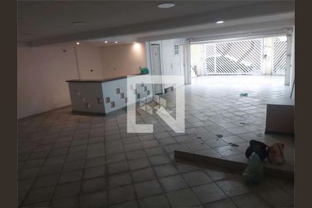 Casa à venda com 5 quartos, 158m² em Vila Rosalia, Guarulhos