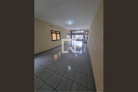 Casa à venda com 5 quartos, 300m² em Chácara Santo Antônio (Zona Leste), São Paulo