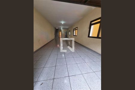 Casa à venda com 5 quartos, 300m² em Chácara Santo Antônio (Zona Leste), São Paulo