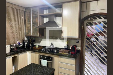 Casa à venda com 3 quartos, 200m² em Jardim Vila Formosa, São Paulo