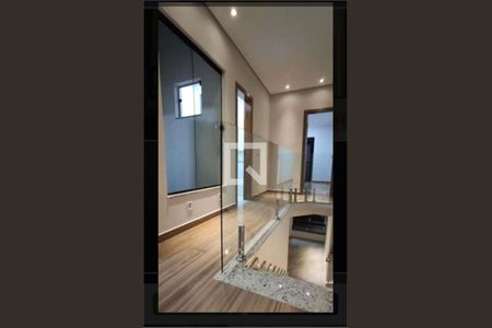 Casa à venda com 3 quartos, 155m² em Vila Carrão, São Paulo