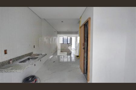 Casa à venda com 3 quartos, 103m² em Vila Ré, São Paulo