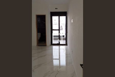 Casa à venda com 3 quartos, 134m² em Vila Granada, São Paulo