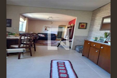 Casa à venda com 2 quartos, 210m² em Vila Metalúrgica, Santo André