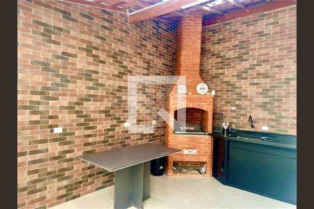 Casa à venda com 3 quartos, 130m² em Utinga, Santo André