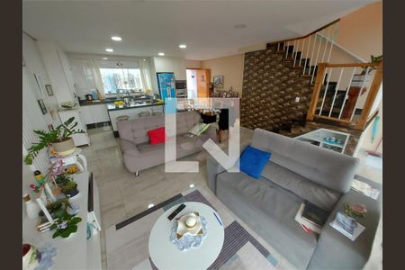 Casa à venda com 6 quartos, 180m² em Água Rasa, São Paulo