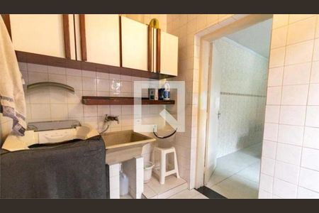 Casa à venda com 4 quartos, 250m² em Vila Floresta, Santo André