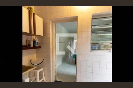 Casa à venda com 4 quartos, 250m² em Vila Floresta, Santo André