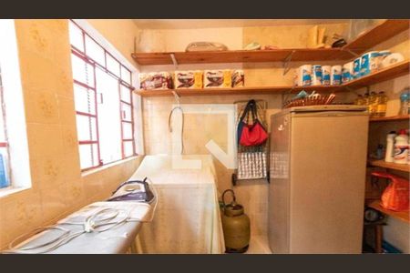 Casa à venda com 4 quartos, 250m² em Vila Floresta, Santo André
