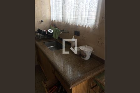 Casa à venda com 2 quartos, 94m² em Vila Santa Clara, São Paulo