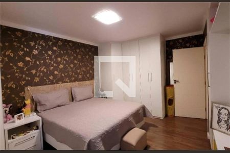 Casa à venda com 3 quartos, 280m² em Água Rasa, São Paulo