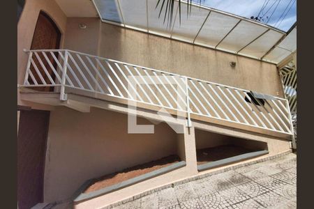 Casa à venda com 4 quartos, 339m² em Parque das Nações, Santo André