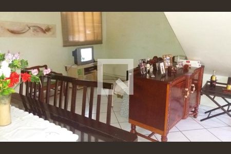 Casa à venda com 3 quartos, 304m² em Olímpico, São Caetano do Sul