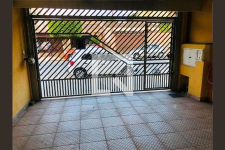 Casa à venda com 3 quartos, 216m² em Vila Sao Pedro, Santo André