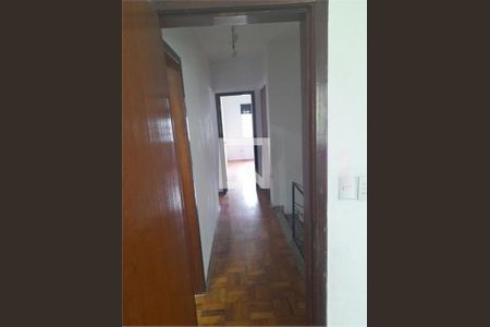 Casa à venda com 4 quartos, 230m² em Vila Alpina, Santo André