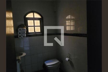 Casa à venda com 3 quartos, 220m² em Utinga, Santo André