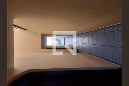 Casa à venda com 3 quartos, 220m² em Utinga, Santo André