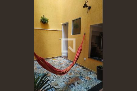 Casa à venda com 3 quartos, 189m² em Jardim Las Vegas, Santo André