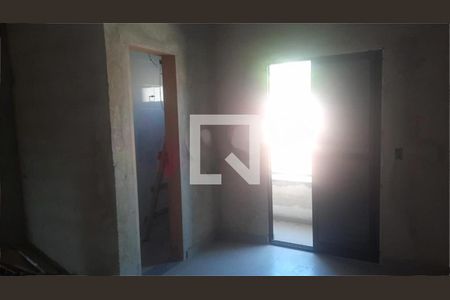 Casa à venda com 3 quartos, 205m² em Utinga, Santo André