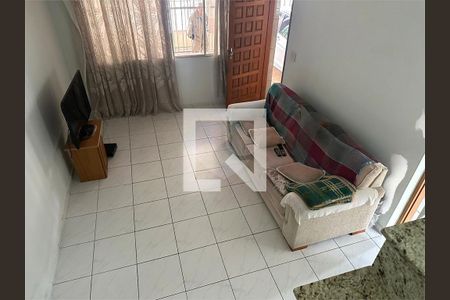 Casa à venda com 3 quartos, 155m² em Vila Camilópolis, Santo André