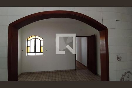 Casa à venda com 3 quartos, 134m² em Santa Maria, Santo André