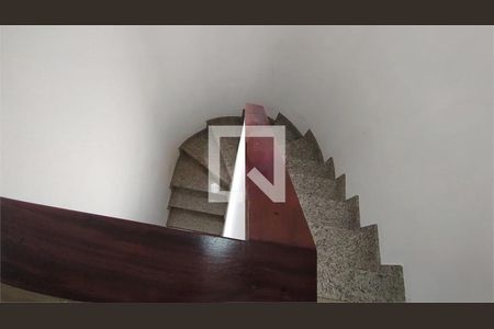 Casa à venda com 3 quartos, 134m² em Santa Maria, Santo André