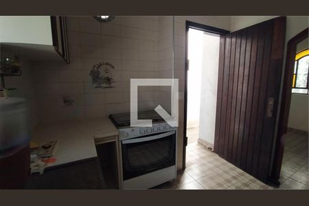 Casa à venda com 3 quartos, 134m² em Santa Maria, Santo André