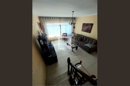 Casa à venda com 4 quartos, 221m² em Vila Lucinda, Santo André