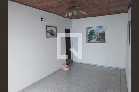 Casa à venda com 3 quartos, 263m² em Utinga, Santo André