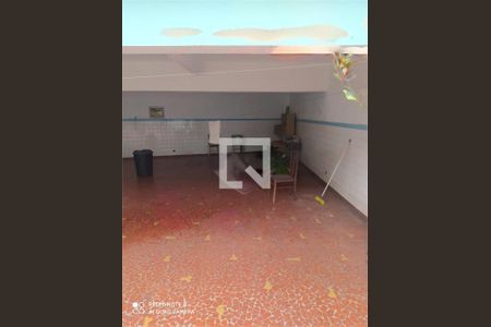Casa à venda com 3 quartos, 263m² em Utinga, Santo André