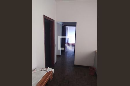 Casa à venda com 3 quartos, 263m² em Utinga, Santo André