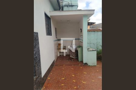 Casa à venda com 3 quartos, 263m² em Utinga, Santo André