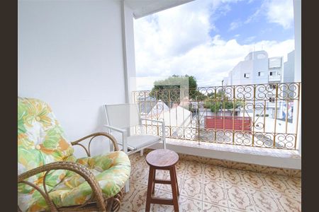 Casa à venda com 4 quartos, 270m² em Santa Paula, São Caetano do Sul
