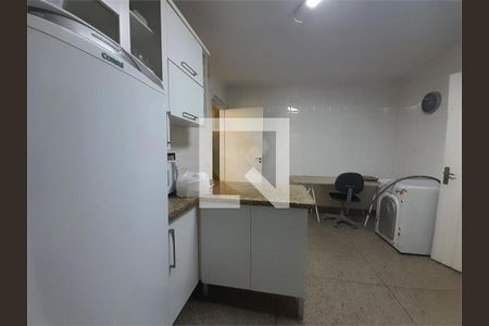 Casa à venda com 3 quartos, 172m² em Casa Branca, Santo André