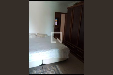 Casa à venda com 3 quartos, 125m² em Parque Central, Santo André