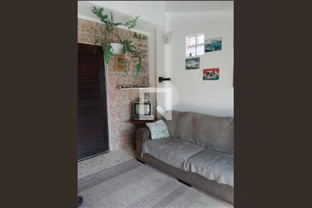 Casa à venda com 3 quartos, 125m² em Parque Central, Santo André