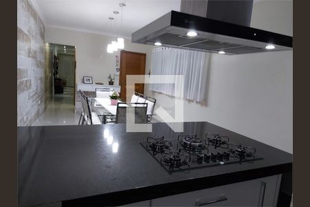 Casa à venda com 4 quartos, 247m² em Vila Lais, São Paulo