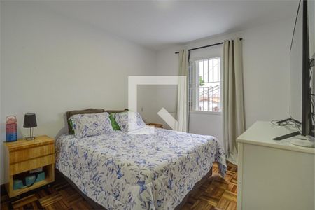 Casa à venda com 3 quartos, 335m² em Campo Belo, São Paulo