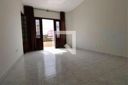 Casa à venda com 3 quartos, 350m² em Vila Carrão, São Paulo
