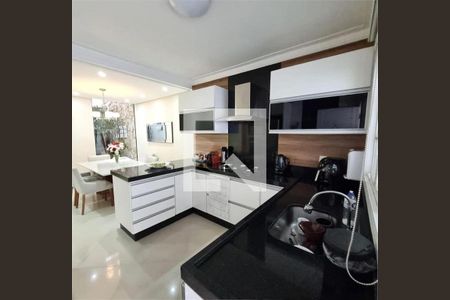 Casa à venda com 3 quartos, 156m² em Cidade Antônio Estêvão de Carvalho, São Paulo