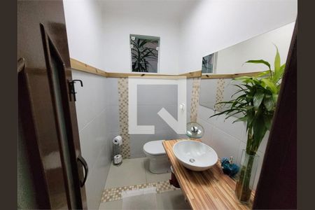 Casa à venda com 3 quartos, 170m² em Parque Oratório, Santo André