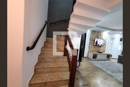 Casa à venda com 3 quartos, 170m² em Parque Oratório, Santo André