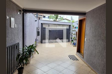 Casa à venda com 3 quartos, 136m² em Vila Curuçá, Santo André