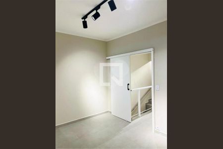 Casa à venda com 3 quartos, 150m² em Campo Belo, São Paulo