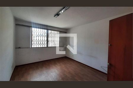 Casa à venda com 4 quartos, 400m² em Brooklin, São Paulo