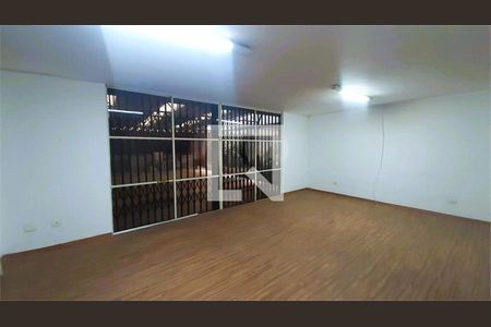 Casa à venda com 4 quartos, 400m² em Brooklin, São Paulo