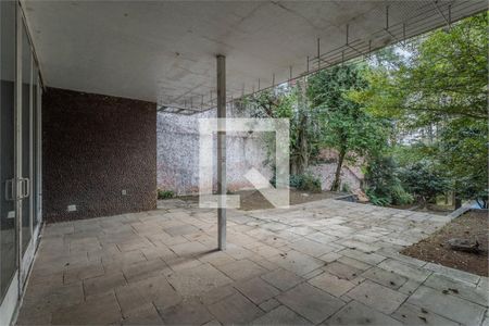 Casa à venda com 4 quartos, 691m² em Jardim Cordeiro, São Paulo