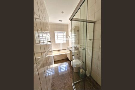 Casa à venda com 4 quartos, 226m² em Granja Julieta, São Paulo