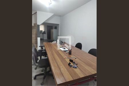 Casa à venda com 3 quartos, 103m² em Indianópolis, São Paulo