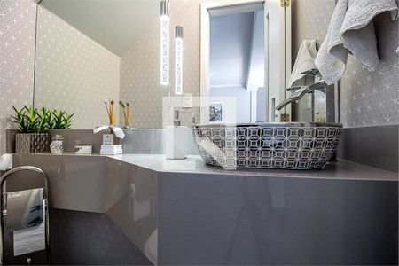 Casa à venda com 3 quartos, 144m² em Santo Amaro, São Paulo